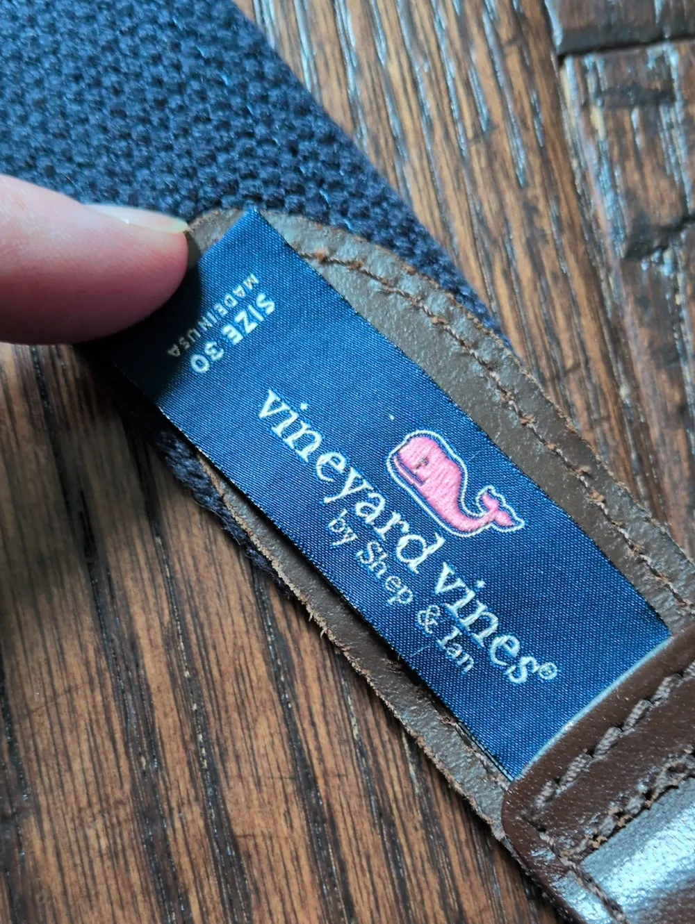 VINEYARD VINES I Crabs Canvas Club Belt in Raspberry with Leather End, 30